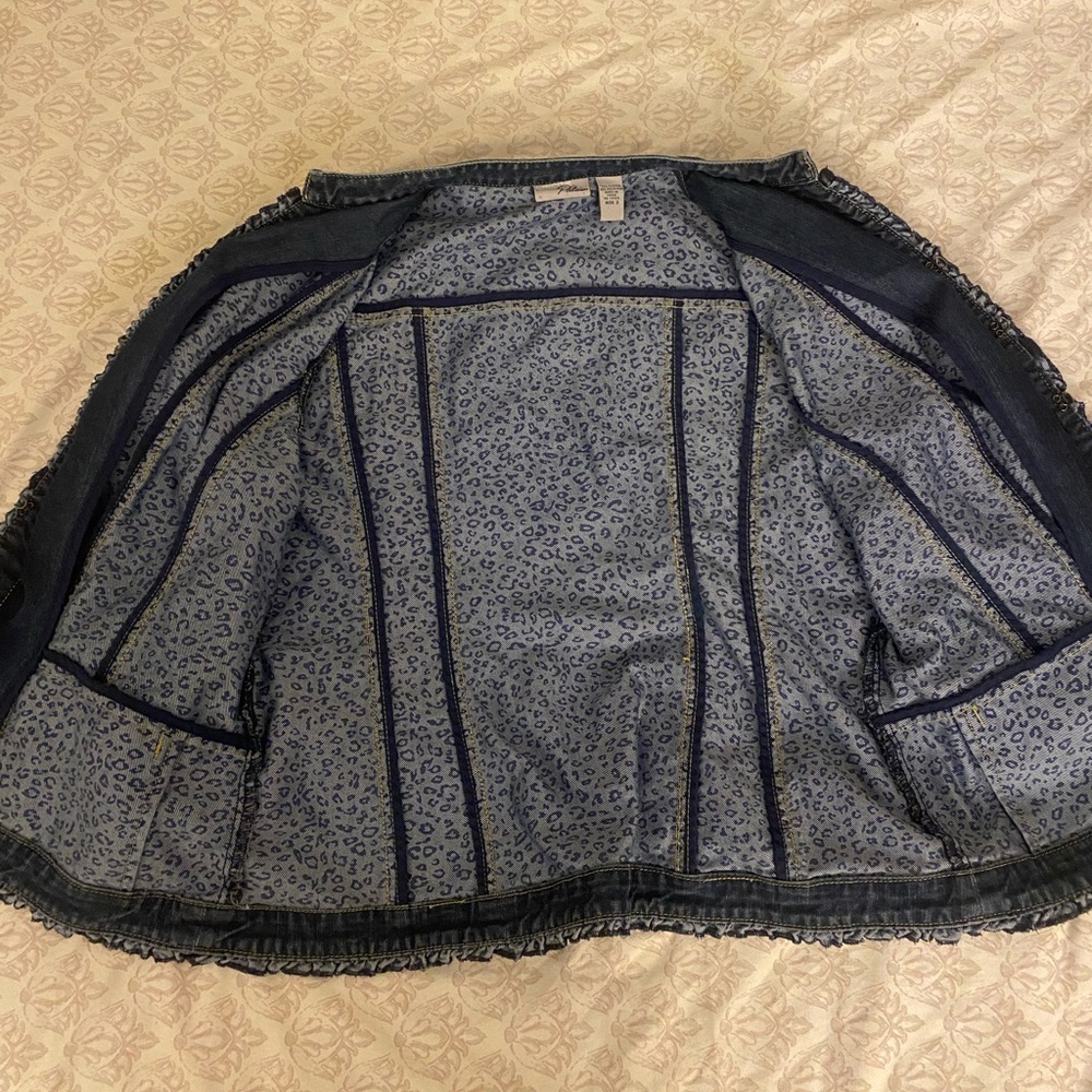 Jean Jacket - Picture 2 of 4